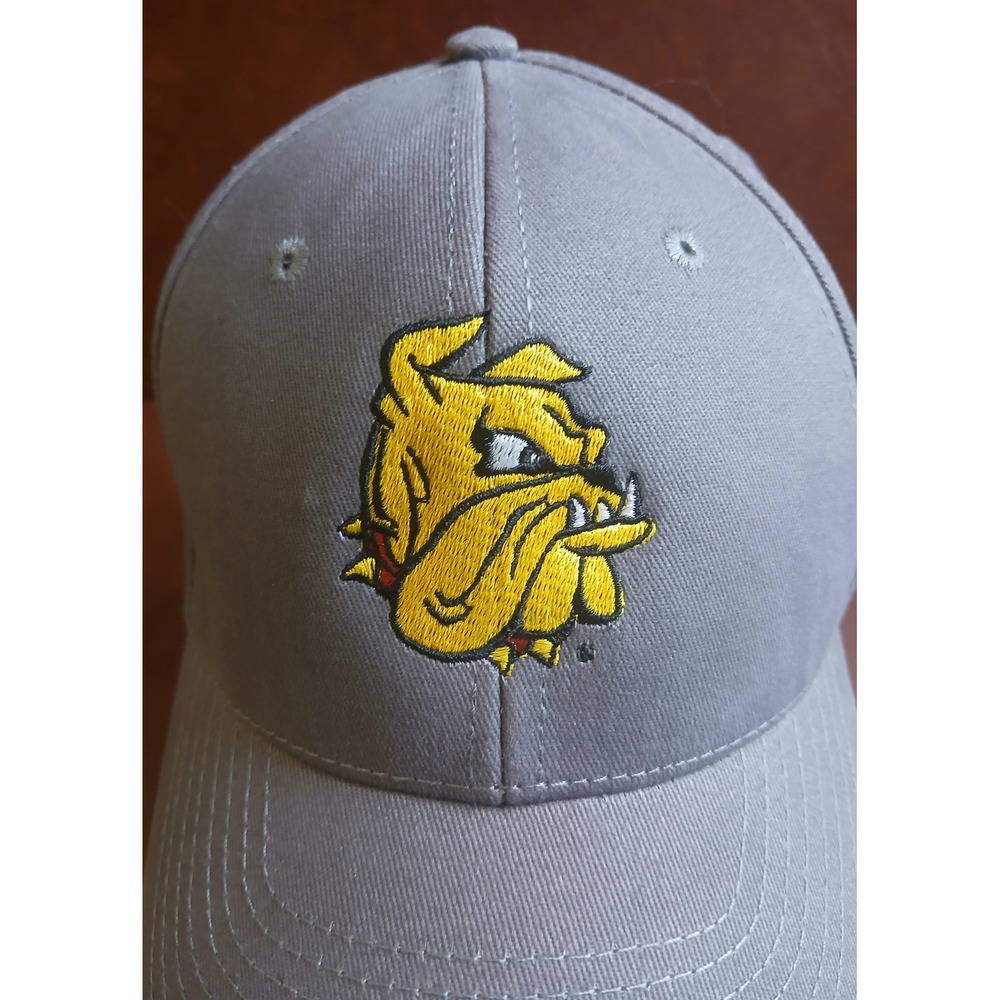 Minnesota Duluth‎ Bulldogs 2017 Frozen Faceoff Champions Grey Baseball Hat Cap